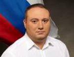 Салаев решил сдать мандат