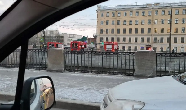 Смольный игнорирует пожары в исторических домах Петербурга