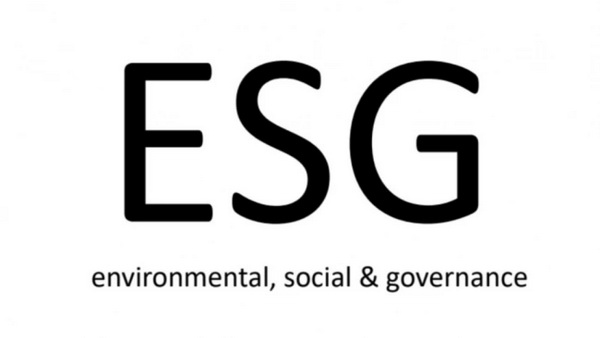 Санкт-Петербург первым в истории России представил региональный отчет ESG