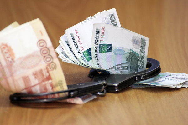 Коррупция процветает: следователь МВД Петербурга арестован по обвинению во взятке в 1 миллион рублей