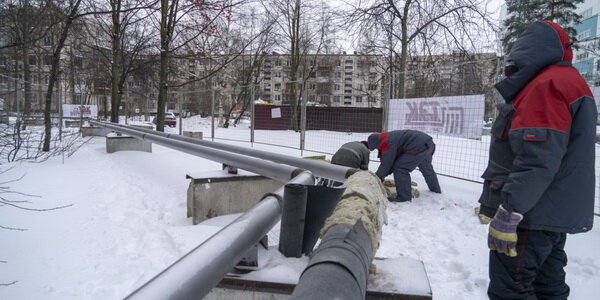 Ветхие теплосети привели к массовым авариям трубопроводов из-за слабой подготовки Петербурга к зиме