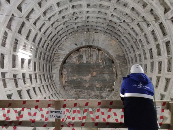 Метрострой объявил о завершении сбойки межстанционных тоннелей