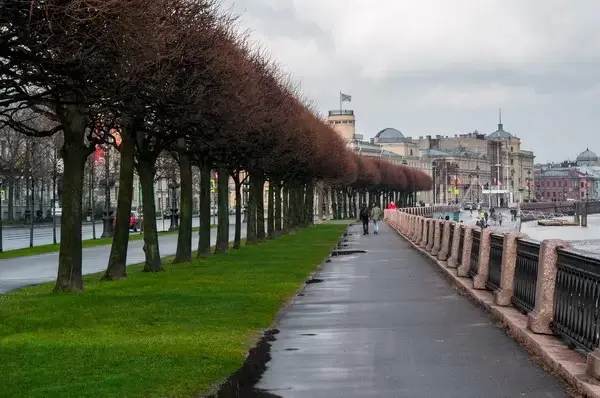 Смольный рискует оставить Петербург почти без 140 объектов городской инфраструктуры