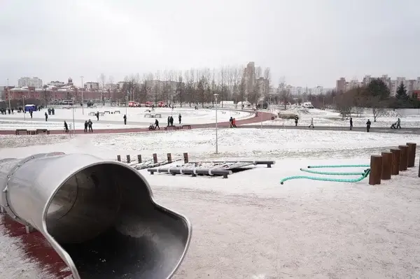 Современную спортивную инфраструктуру вернули в парк Героев-Пожарных
